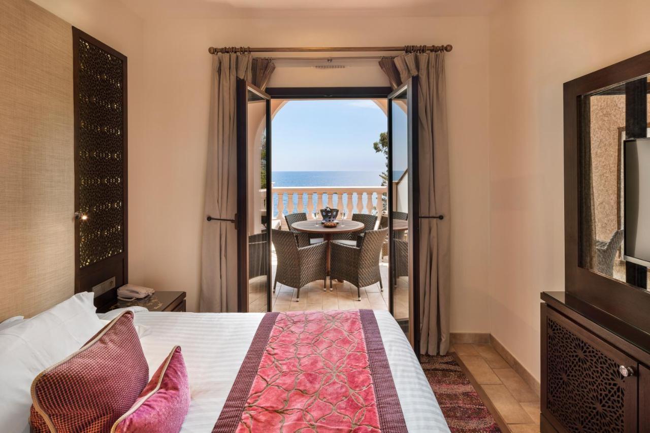 One-Bedroom Suite Terrace Sea View